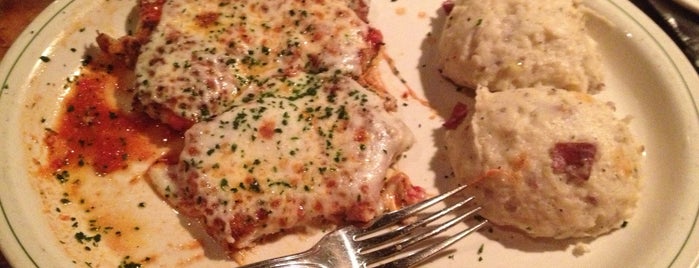 Carrabba's Italian Grill is one of Favorite Tallahassee restaurants.