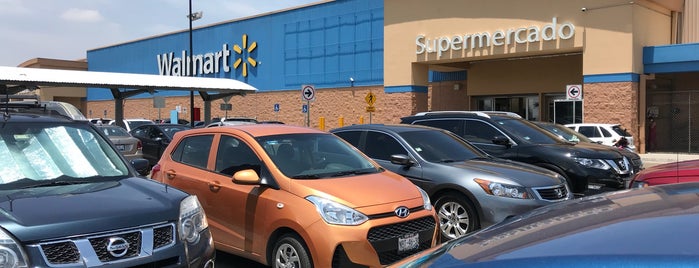 Walmart is one of Lugares favoritos de SoyElii.