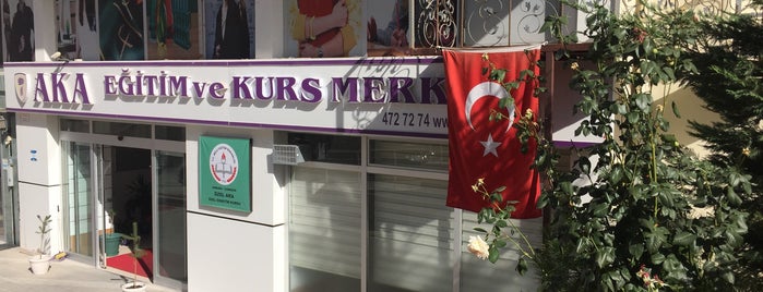 Aydınlık Kariyere Adım Özel Öğretim Kursu is one of สถานที่ที่ Fırat ถูกใจ.