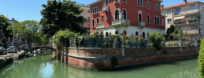 Lido di Venezia is one of Venice.