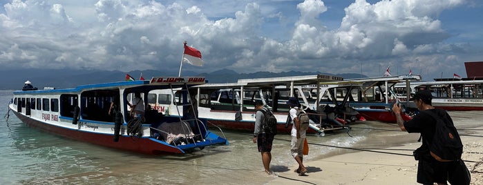 Gili Trawangan Harbour is one of Gili lombok best spots.