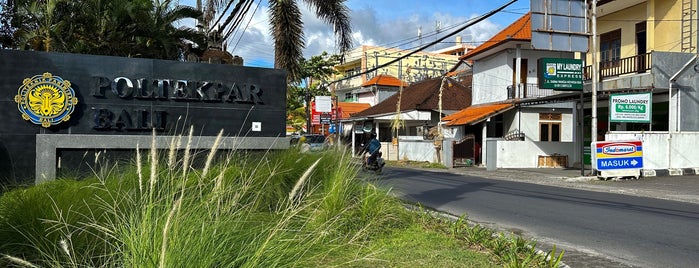 Sekolah Tinggi Pariwisata (STP) Bali is one of Campus Explorer Badge in Bali.