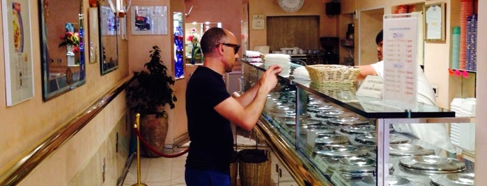 Il Gelato di San Crispino is one of From Rome with love : best spots.