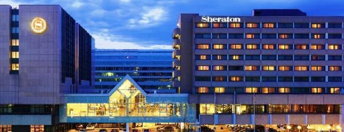Sheraton Frankfurt Airport Hotel & Conference Center is one of ©️ 님이 좋아한 장소.