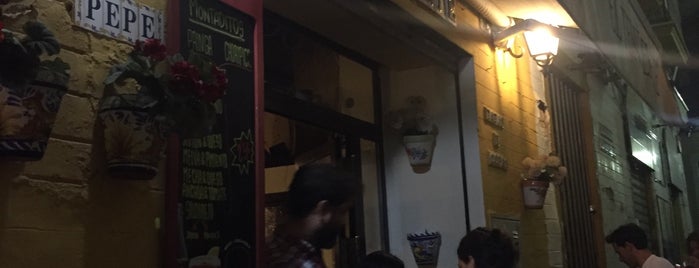 El Tenderete is one of Sevilla spots.