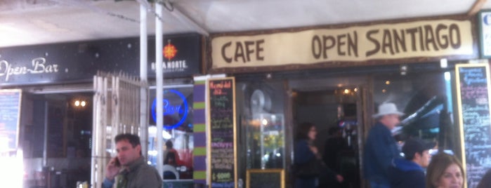 Open-Bar is one of El Carrete.