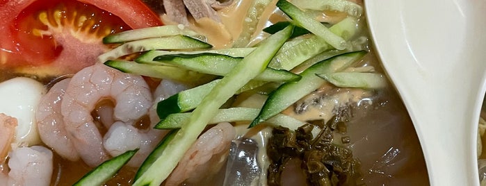 리샨 is one of Dinner & Drink 강남.