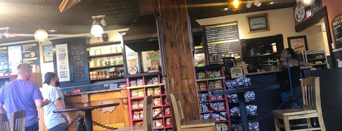 Potbelly Sandwich Shop is one of Chicago.