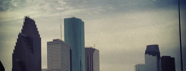 Houston Skyline is one of Lugares favoritos de Aptraveler.