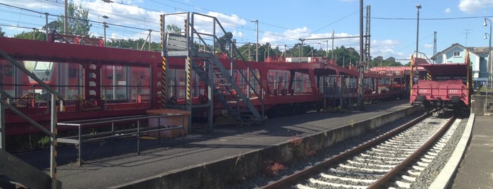 Autozug-Terminal Neu-Isenburg is one of Autozug.