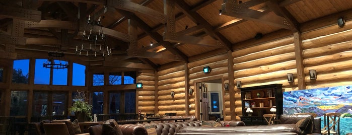 Killarney Mountain Lodge is one of Canadia for PB.
