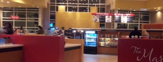 AMC Phipps Plaza 14 is one of kristenさんのお気に入りスポット.