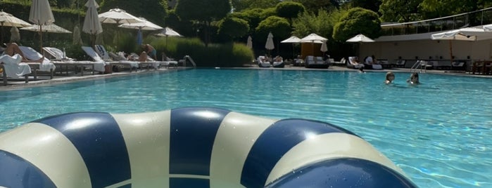 Poolside is one of Geneva.