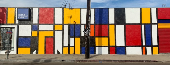 Artist & Craftsman Supply is one of Los Angeles.