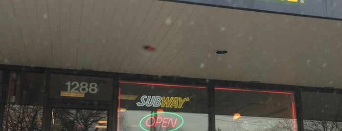 SUBWAY is one of Sandwich Places.