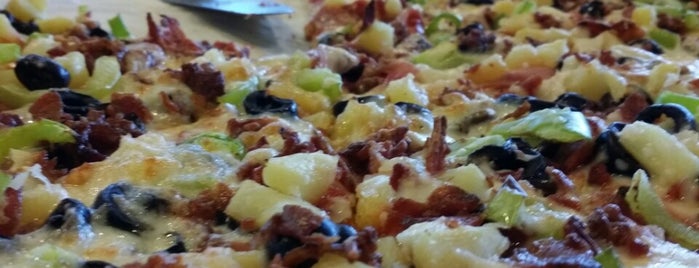 Frankie's Pizza is one of Srini : понравившиеся места.