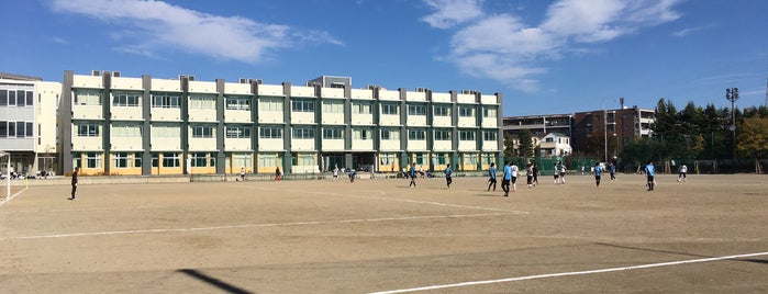 神奈川県立多摩高等学校 is one of 宿河原駅 | おきゃくやマップ.