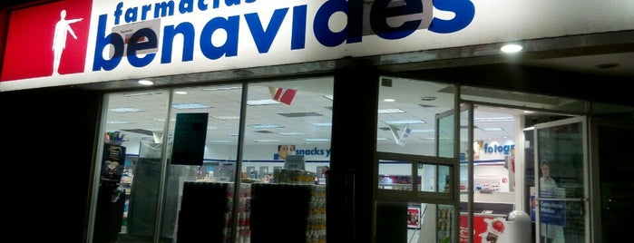 Farmacia Benavides is one of Lugares favoritos de Gabriela.