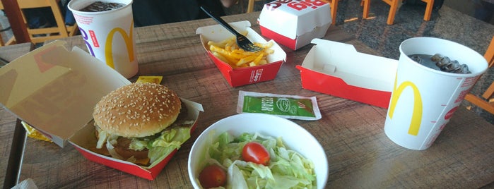 McDonald's is one of Airanzinha : понравившиеся места.