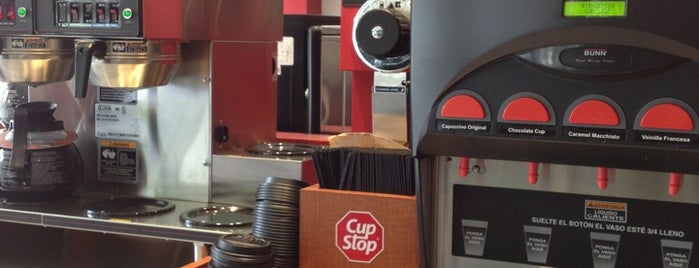 Cup Stop is one of Lugares pa' comer y conocer.