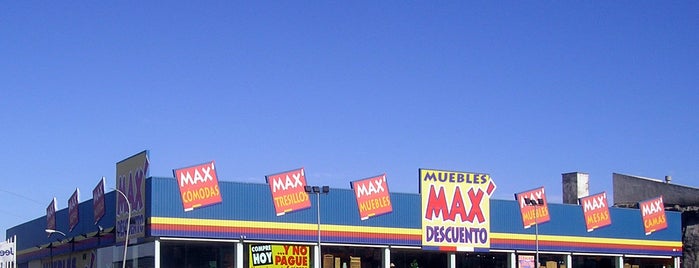 Hipermueble Max Descuento is one of Venta de sofás en tiendas.