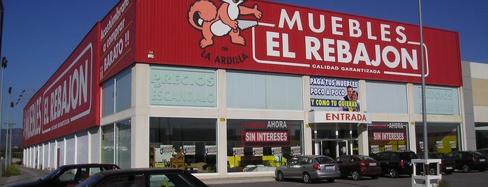 Muebles El Rebajón is one of Venta de sofás en tiendas.