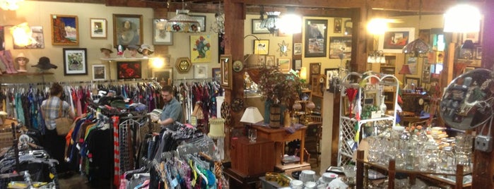 Village Merchants is one of PORTLAND VINTAGE.