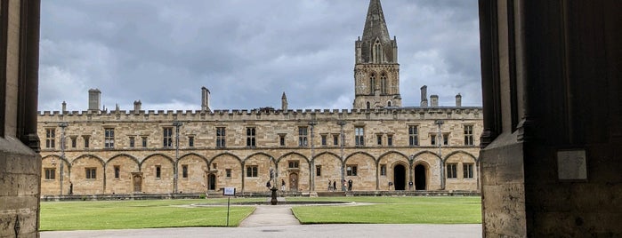 Tom Tower is one of Oxford, England.
