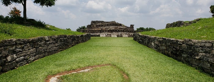 Yohualichan is one of Lugares favoritos de Yolis.