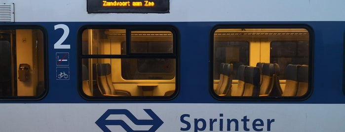 Sprinter Zandvoort aan Zee - Amsterdam Centraal is one of Amsterdam Centraal - Zandvoort aan Zee.