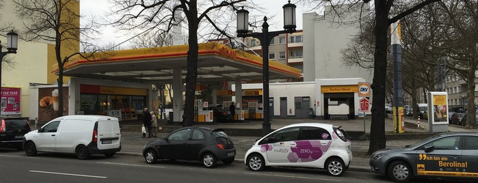 Shell is one of Shell aktuell.