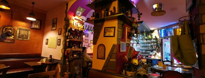 Taverna Mastiha is one of Lugares guardados de Christian.