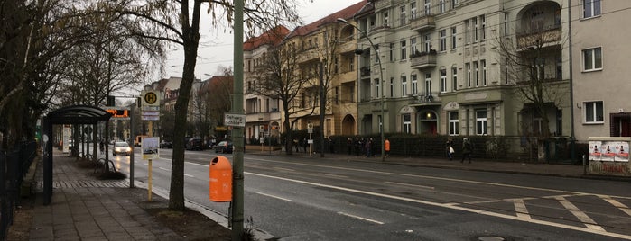 H Grabbeallee / Pastor-Niemöller-Platz is one of Berlin tram stops (A-L).