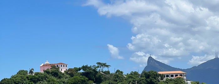 Praia de Boa Viagem is one of Praias de Niterói.