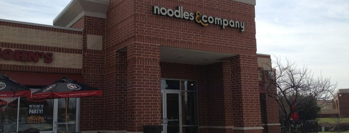 Noodles & Company is one of Tempat yang Disukai Ann Marie.