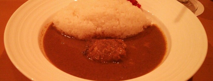 山麓 本店 is one of Curry！.