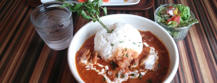hole hole cafe & diner is one of Curry！.