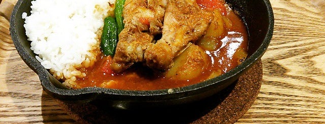 野菜を食べるカレー camp express is one of Curry！.