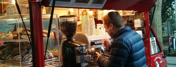 Caféccino Mobil is one of Tempat yang Disukai Patrick.