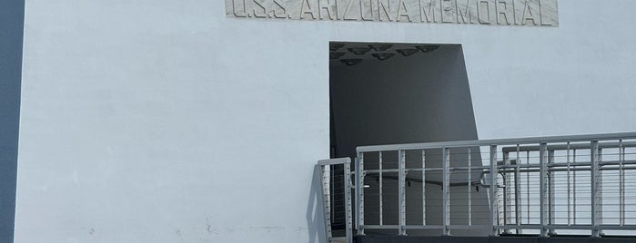USS Arizona Memorial is one of Tempat yang Disimpan Ryan.