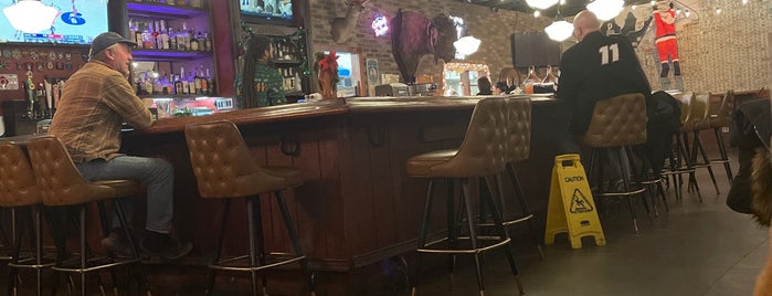 Pinewood Tavern is one of Arizona Bucket List.