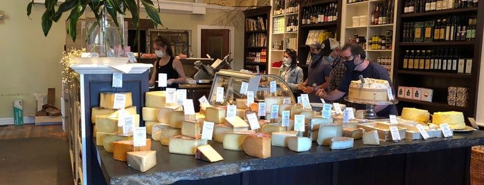 Rubiners Cheesemongers is one of Lieux qui ont plu à Ines.