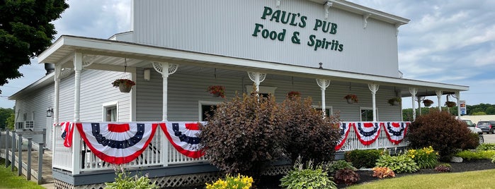 Paul's Pub is one of out of town places.
