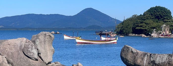 Praia do Meio is one of Florianópolis.