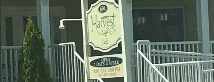 Harvest Cafe is one of Staten Island.