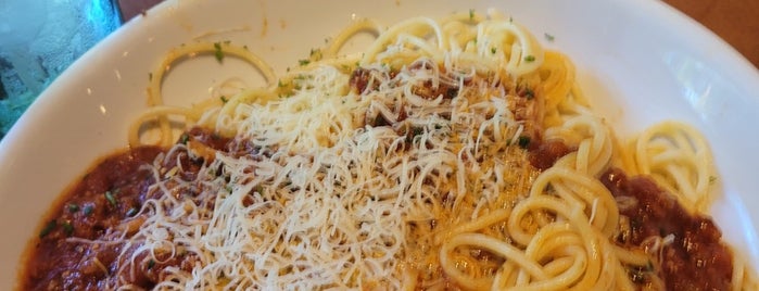 Olive Garden is one of Must-visit Food in Lafayette.