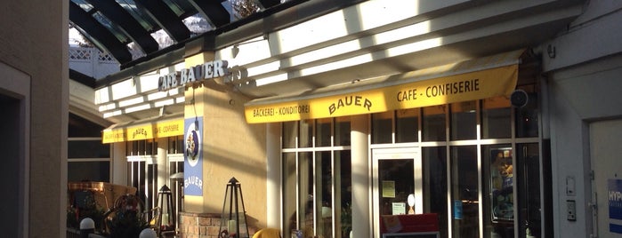 Kaffee Bauer is one of สถานที่ที่ Michael ถูกใจ.