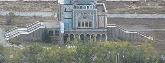 Мечеть Азирет Али / Aziret Ali mosque is one of Discovering Naryn with 4Sq.