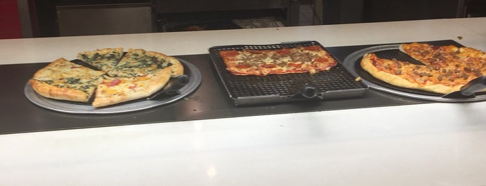 CiCi's Pizza is one of Katさんのお気に入りスポット.