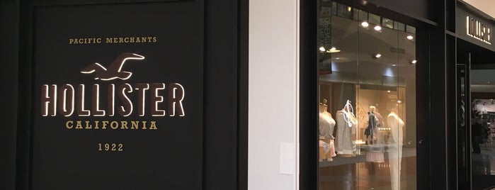 Hollister is one of 衣料品・宝飾品店 Ver.3.